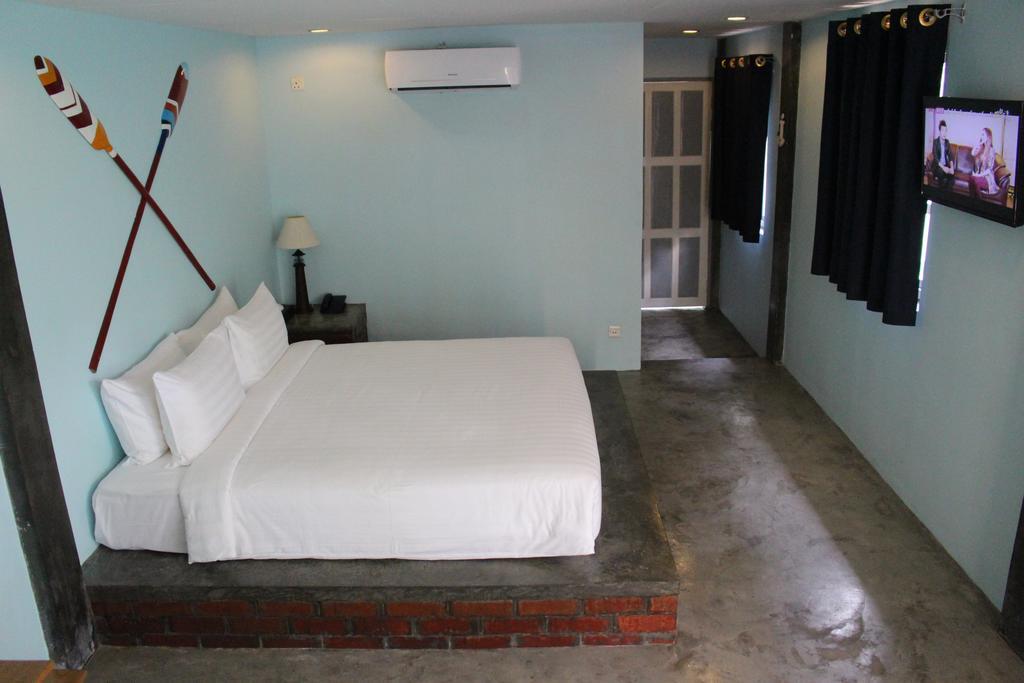 Ocean Front Campgrounds Ngwesaung Exterior photo