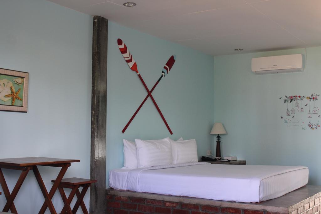 Ocean Front Campgrounds Ngwesaung Exterior photo